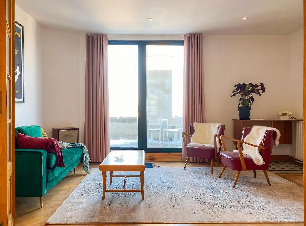 Family Floor - La Couronne Oostende - Authentiek Appartement Met Veel Lichtinval Apartment Ostend